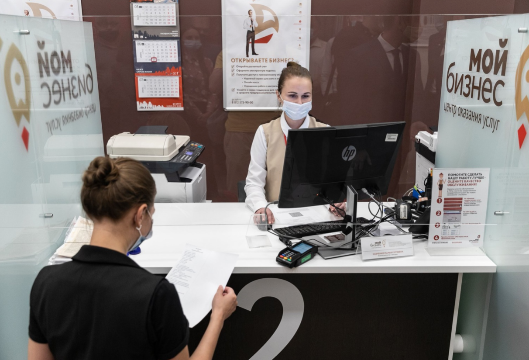 В МФЦ Петербурга упростят оформление госуслуг
